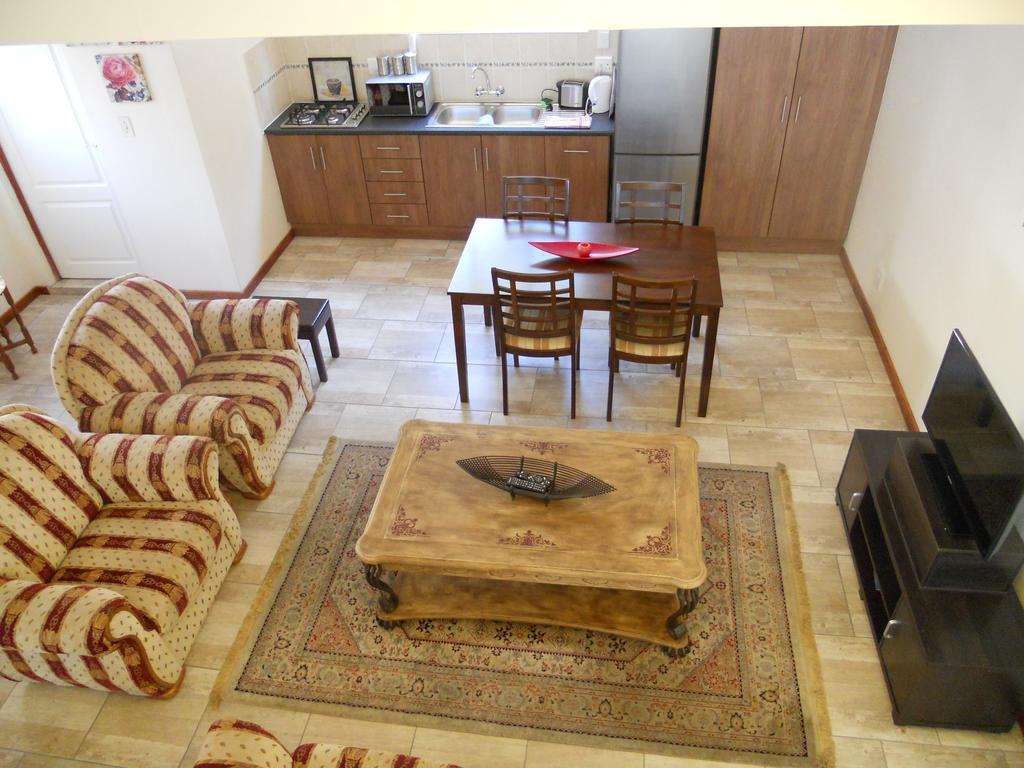 Magaliqua Guest House Noordheuwel Экстерьер фото