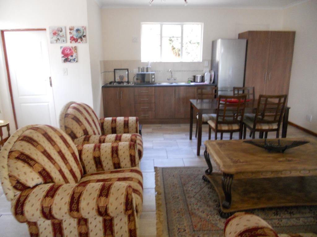 Magaliqua Guest House Noordheuwel Экстерьер фото