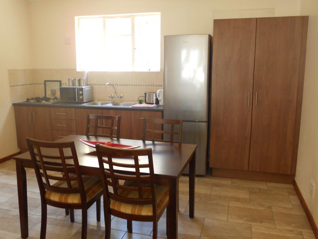 Magaliqua Guest House Noordheuwel Экстерьер фото